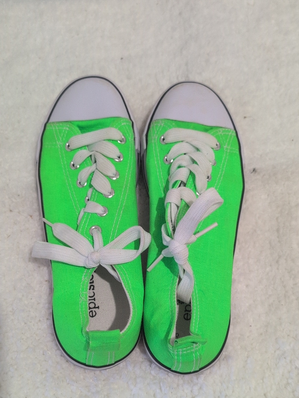 Women’s Neon Green Canvas Low-Top Sneakers with White Accents